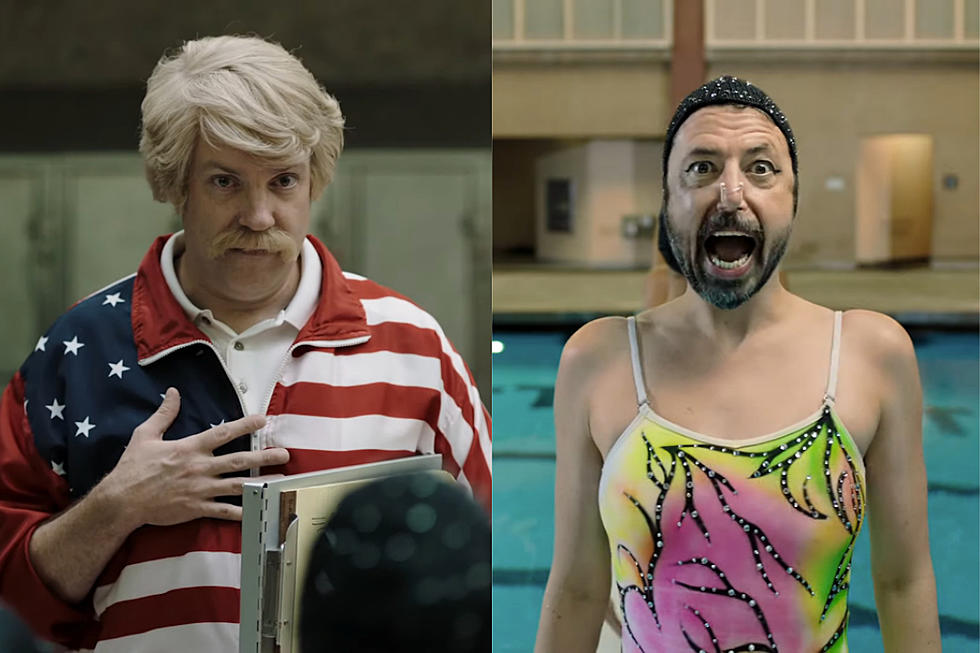 Jason Sudeikis Is Foo Fighters&#8217; Swim Coach in &#8216;Love Dies Young&#8217; Video