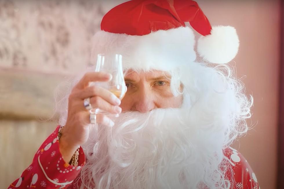 Whitesnake’s David Coverdale Gives ‘Merry Christmas’ Video Message as ‘Santa Snake’