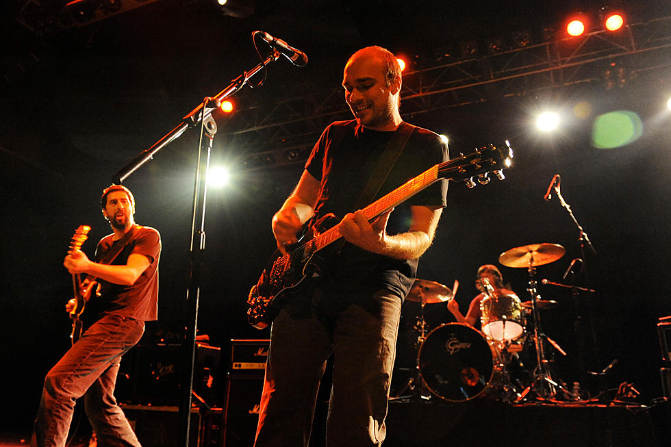 Report: Three Sunny Day Real Estate Members Reuniting for 2022 Tour