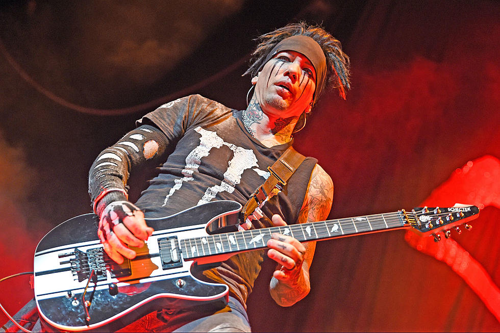 DJ Ashba Says He Played All Rhythm Guitar on Motley Crue&#8217;s &#8216;Saints of Los Angeles&#8217; Album