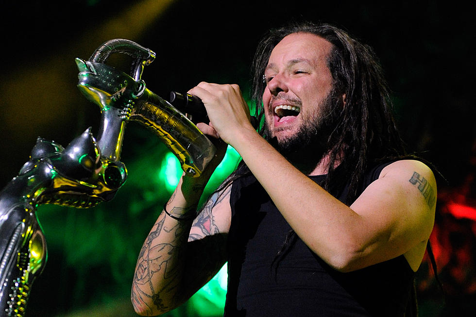 Jonathan Davis – Korn ‘Failed Miserably’ to Recapture Past on ‘Korn III’ Album