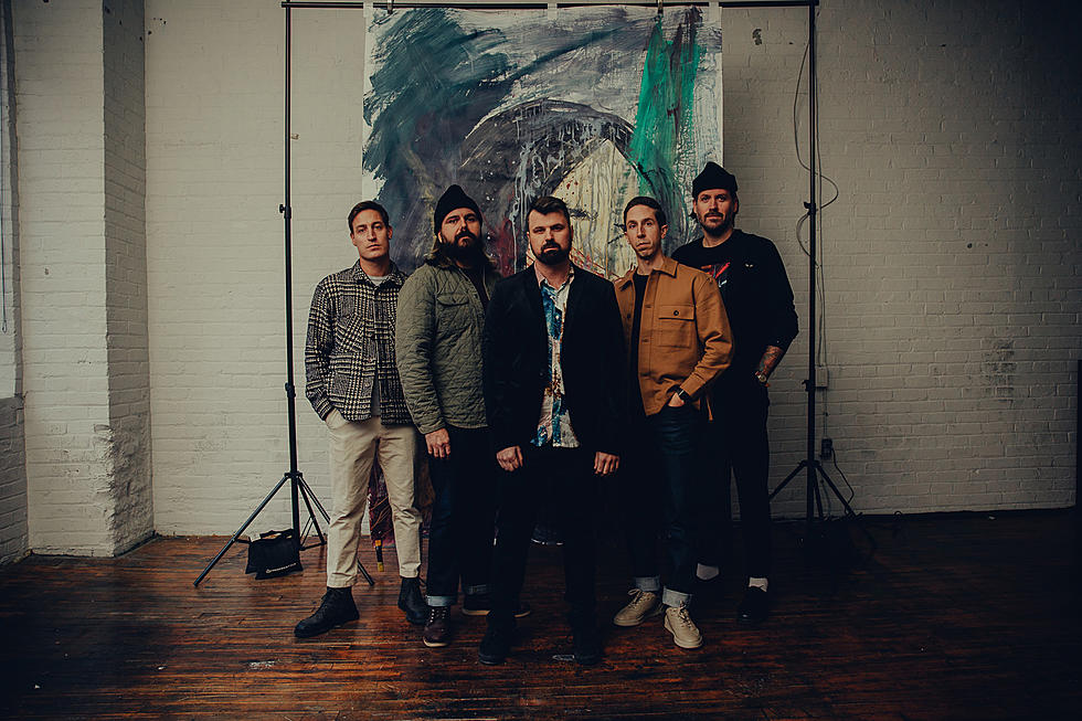 Silverstein Find Power in the Powerless in &#8216;Ultraviolet,&#8217; Announce &#8216;Misery Made Me&#8217; Album