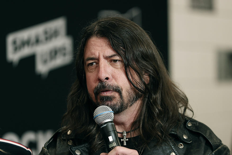 Dave Grohl Reveals Why He'd Never Leave Foo Fighters to Go Solo