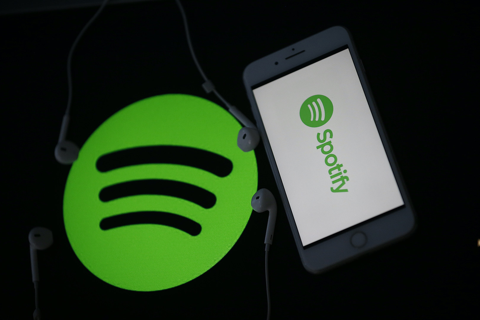 Why Streaming On Spotify Actually Declined During The Pandemic