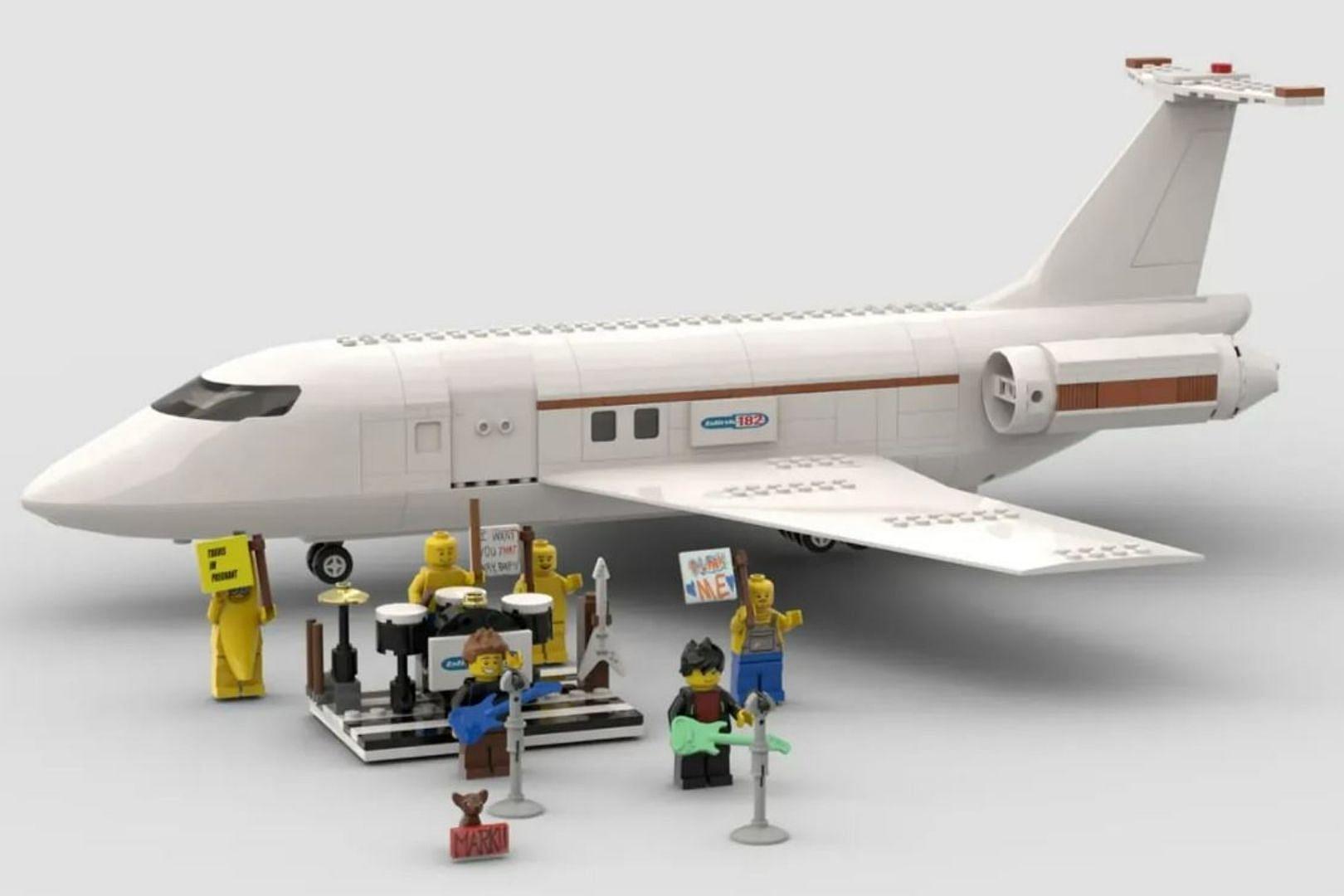 blink-182 Fan Makes LEGO Replica of 'All The Small Things' Video