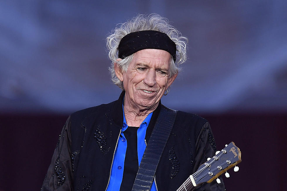 Keith Richards Reveals How He Quit Smoking Cigarettes