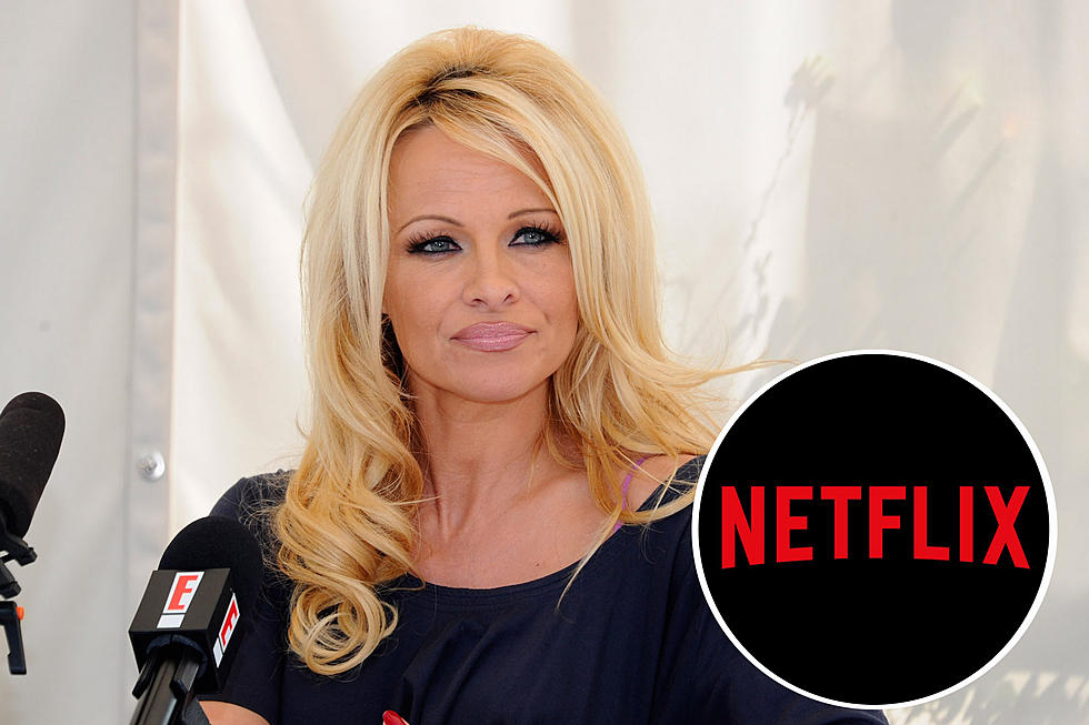 Pamela Anderson to Tell True Story of Her Life + Career in New Netflix Doc