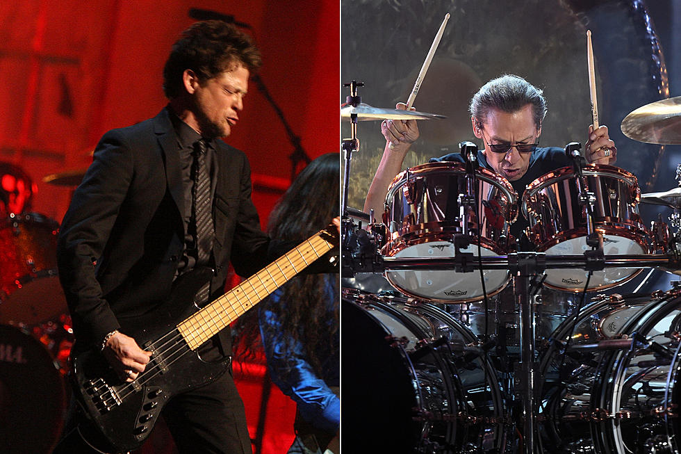 Newsted Claims Alex Van Halen Contacted Him About Potential Tour