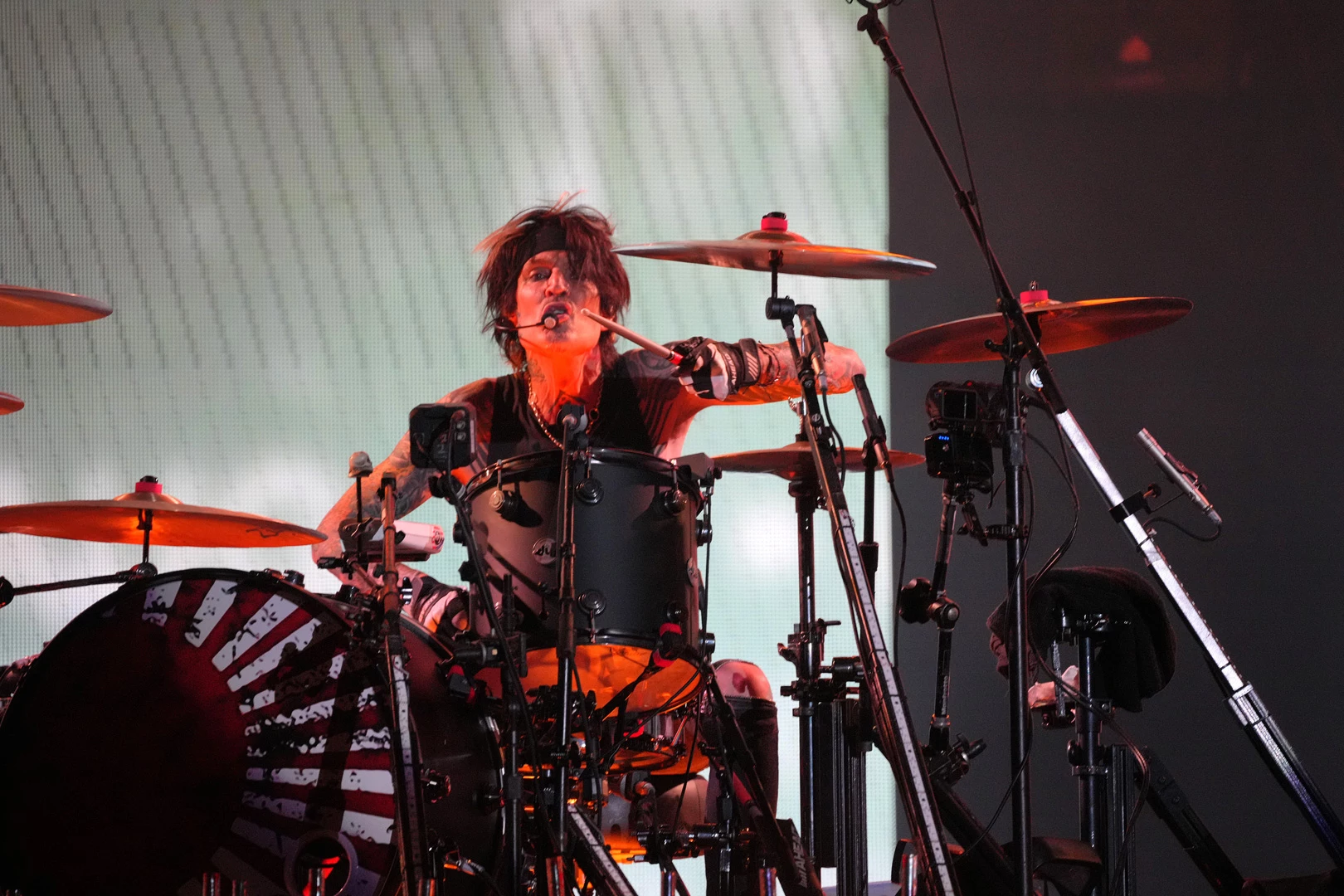 Tommy Lee Plays Full Motley Crue Set for First Time on Tour