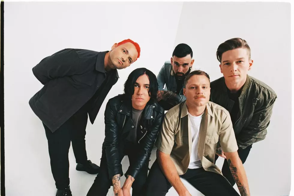 Sleeping With Sirens Drop &#8216;Crosses,&#8217; New Banger With Underoath&#8217;s Spencer Chamberlain + Announce New Album