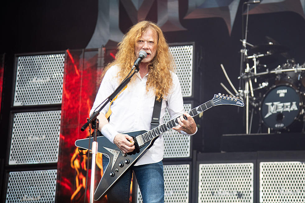 Dave Mustaine Discusses Troubling Trend of Concertgoers Throwing Objects at Musicians