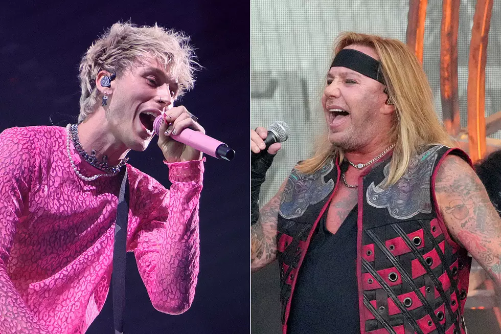 Machine Gun Kelly Joins Motley Crue Onstage for Live Debut of &#8216;The Dirt (Est. 1981)&#8217;