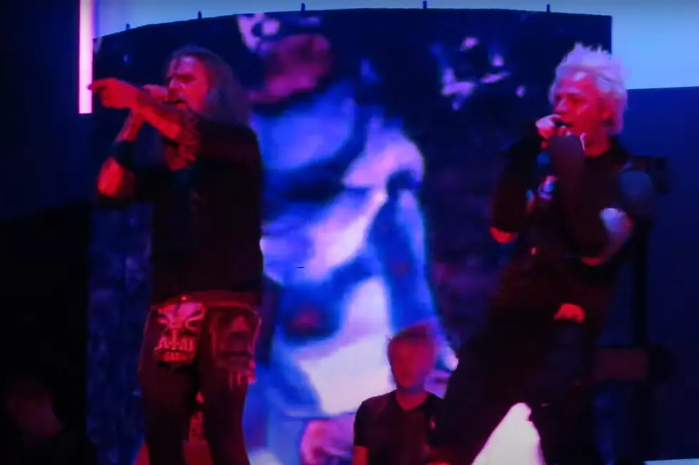 Rob Zombie Rocks &#8216;Thunder Kiss &#8217;65&#8217; With Brother Spider One and Members of Powerman 5000 + Static-X