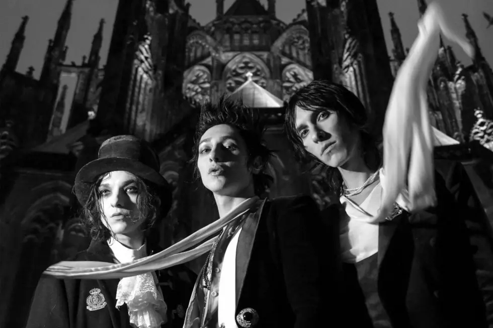 Palaye Royale Debut Anthemic Title Track From Upcoming &#8216;Fever Dream&#8217; Album