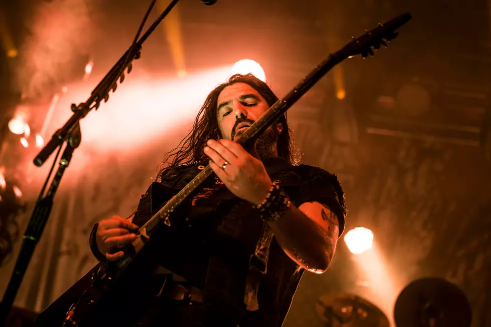 Someone Got a Tattoo of Machine Head’s Robb Flynn on the Toilet 