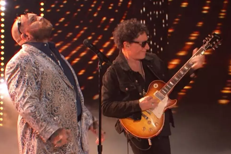 Journey's Neal Schon Performs 'Don't Stop Believin'' on AGT