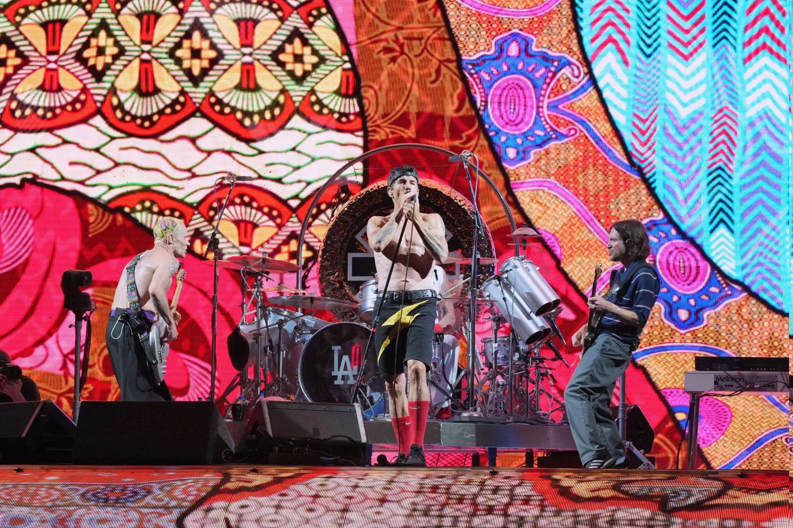 Red Hot Chili Peppers Los Angeles Homecoming Captured In Photos