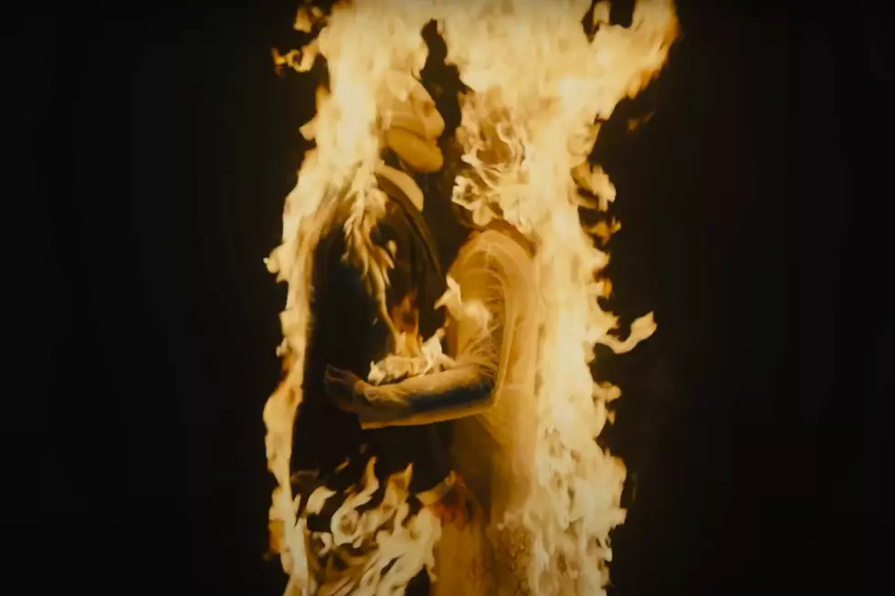 Corey Taylor Appears Maskless in Slipknot's New 'Yen' Video