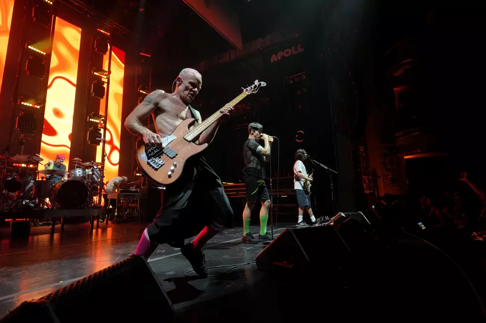 Red Hot Chili Peppers Play Intimate Gig at the Apollo in NYC