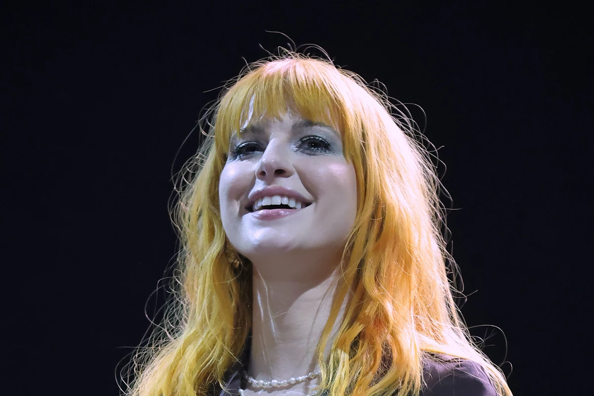 Paramore S Hayley Williams Shares Open Letter Before Wwwy Fest