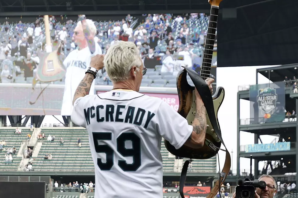 Pearl Jam’s Mike McCready Plays National Anthem at Seattle Mariners Game