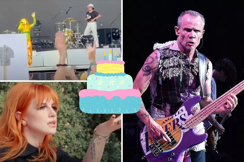 Hayley Williams + Audience Sing 'Happy Birthday' for Flea's 60th