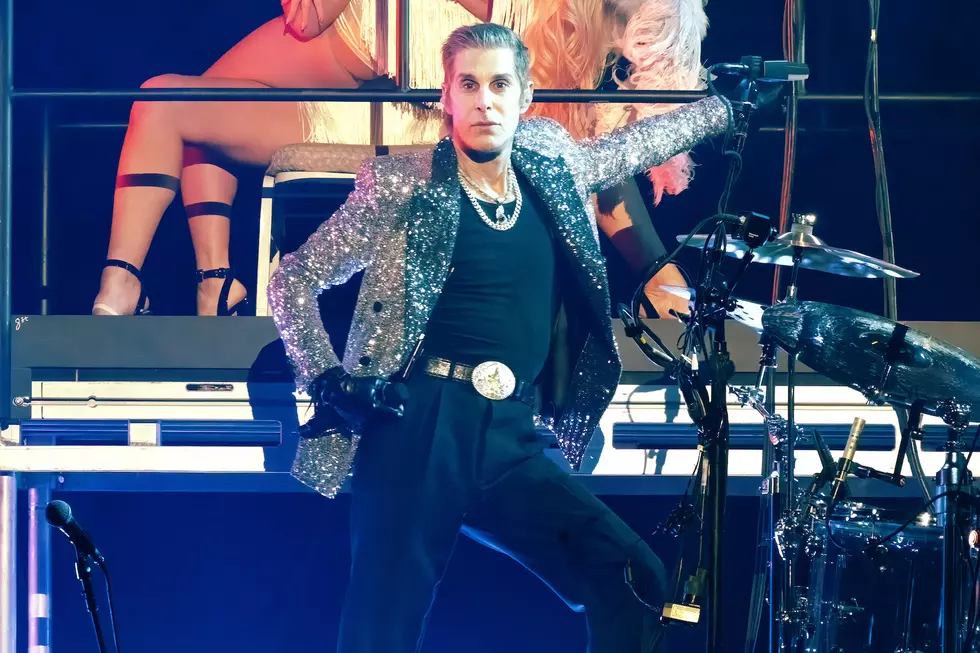 Perry Farrell Injured, Jane's Addiction Cancel 5 Upcoming Shows