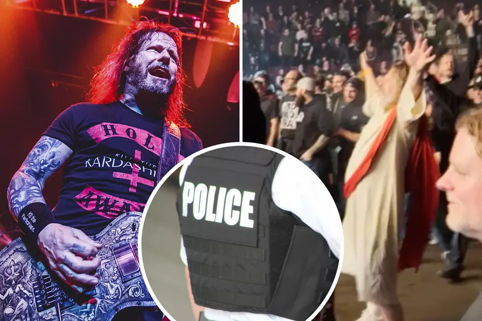 &#8216;Angry&#8217; Fan Dressed as Jesus Gets Kicked Out of Exodus Show (But First, He Got Some Moshing In)