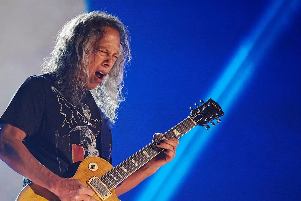 Metallica’s Kirk Hammett Adds Super Rare Les Paul Guitar to His Collection – ‘Greeny Is a Little Jealous’