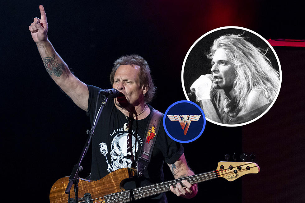 Michael Anthony Sings Lead on Van Halen&#8217;s &#8216;Somebody Get Me a Doctor&#8217;