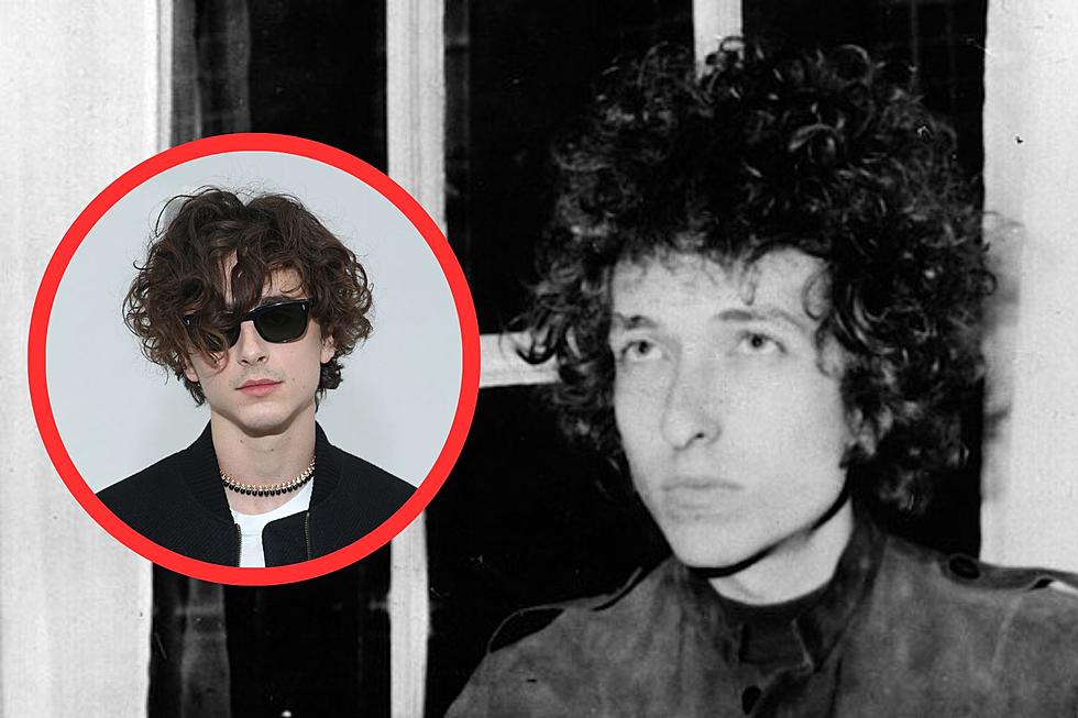 Actor Timotheé Chalamet Will Do His Own Singing in Bob Dylan Biopic