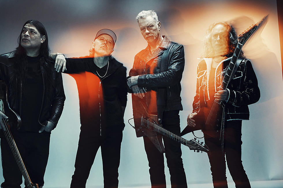 Metallica - Get your hands on this Montréal exclusive 72 Seasons