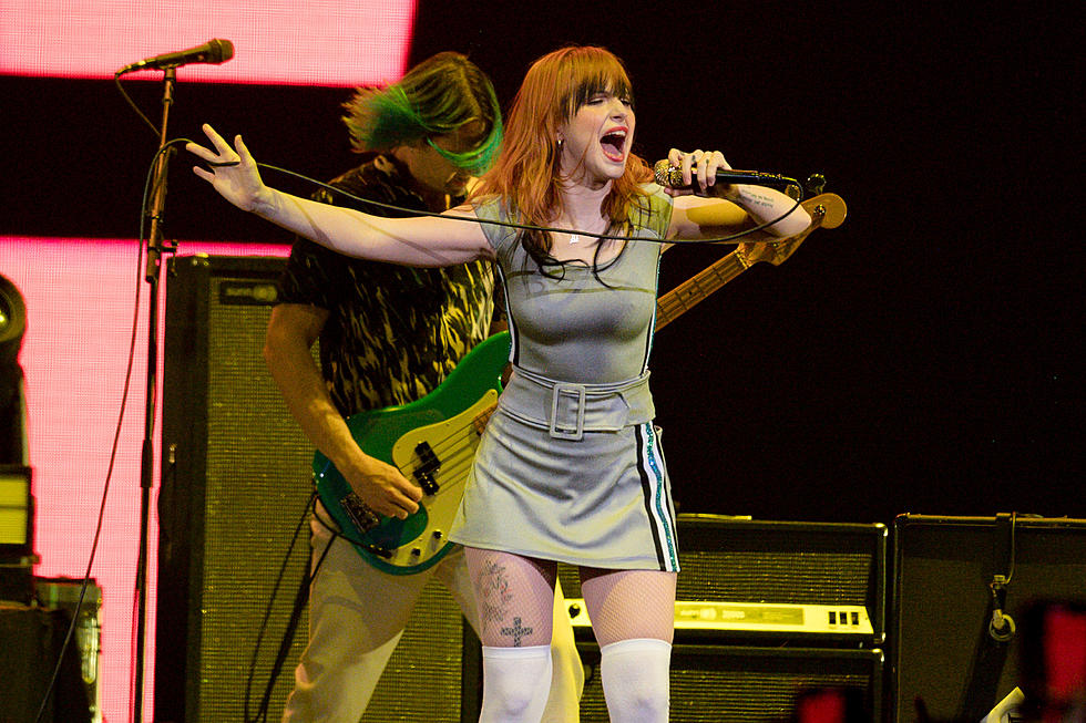 Paramore Postpone + Reschedule Four Tour Dates Due to Illness, Share Statements