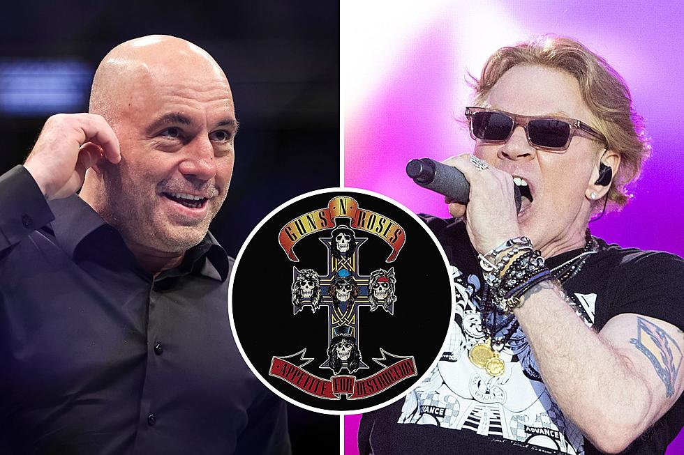 Joe Rogan Shares Review of GN’R Show After Bumping Into Axl Rose at Restaurant in Greece