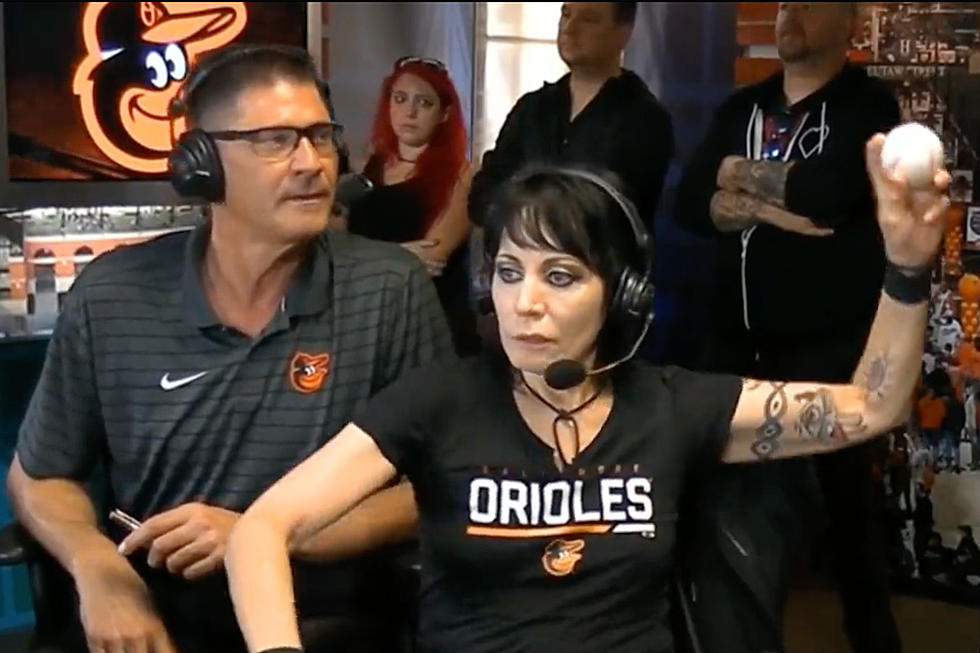 Joan Jett Photobombed the Baltimore Orioles 2023 Team Photo