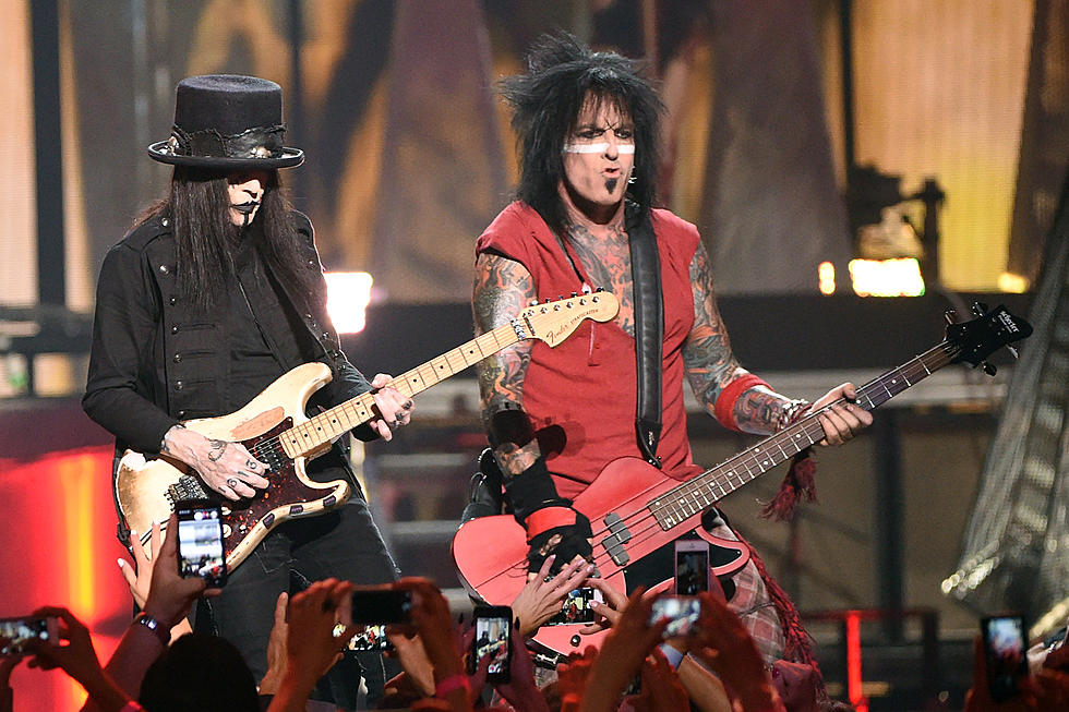 Motley Crue&#8217;s Nikki Sixx &#8211; &#8216;We Never Saw It Coming&#8217; That Mick Mars Wasn&#8217;t Going to Be Able to Tour