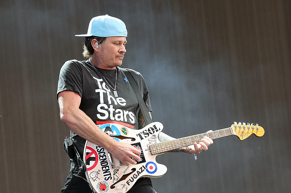Blink-182 Finally Announce First Album With Tom DeLonge Since 2011