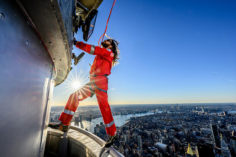 Thirty Seconds to Mars' Jared Leto Climbs Empire State Building