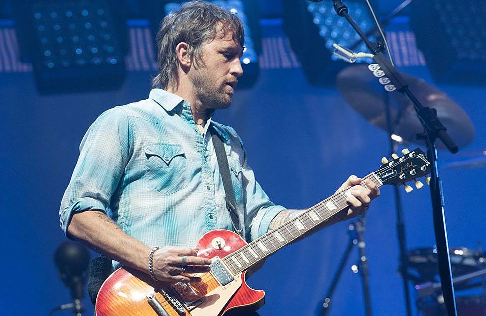 Foo Fighters' Chris Shiflett Finds Solo Life 'Challenging'
