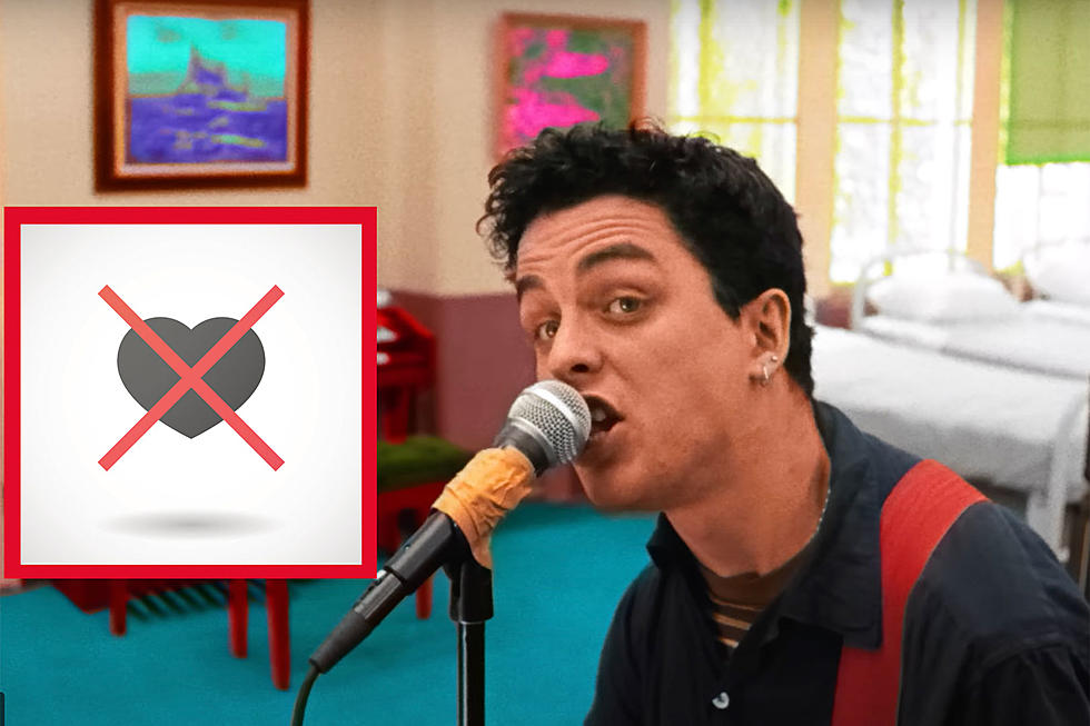 Why Green Day Singer Got Rid of Original Lyrics to 'Basket Case'