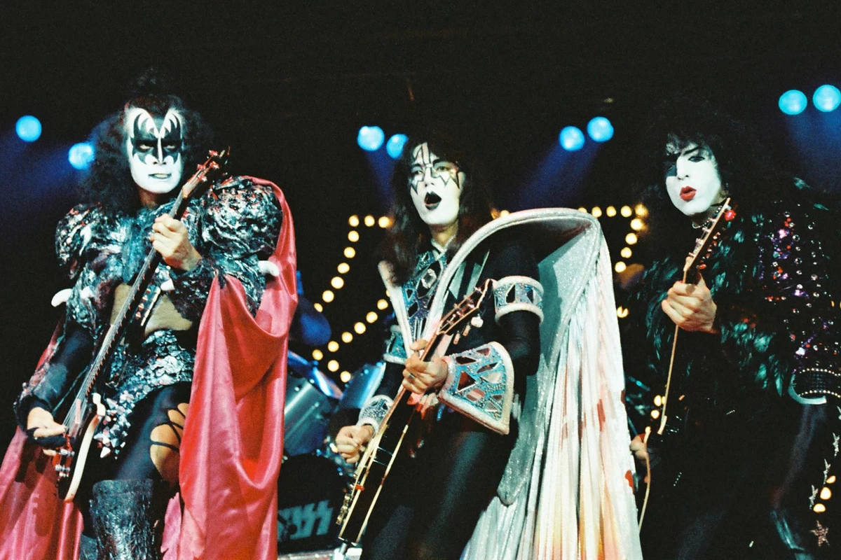 Why Ace Frehley Left KISS in 1982 Why Ace Frehley Left KISS in 1982