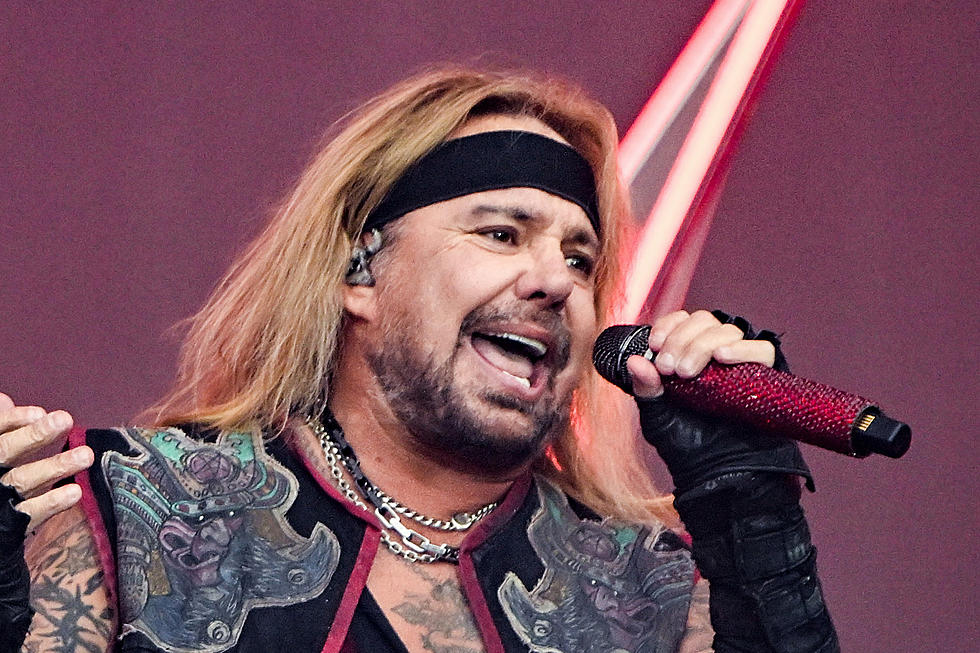 The Heavy Motley Crue Song Vince Neil Wants Back in the Set