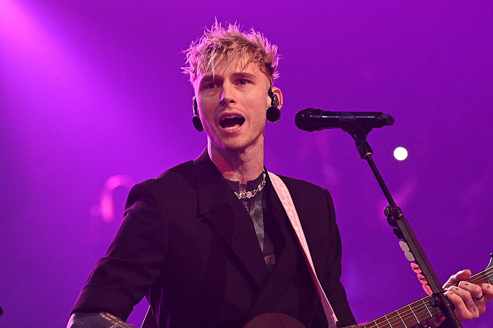 Machine Gun Kelly Apparently Changed His Stage Name to mgk