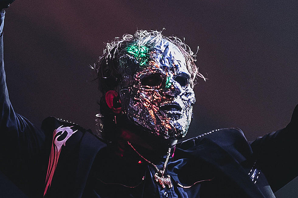 Slipknot&#8217;s Clown Shares Photo of Sick &#8216;New&#8217; Mask