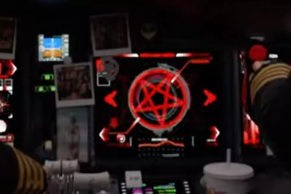 motley crue pentagrams from dogs of war video