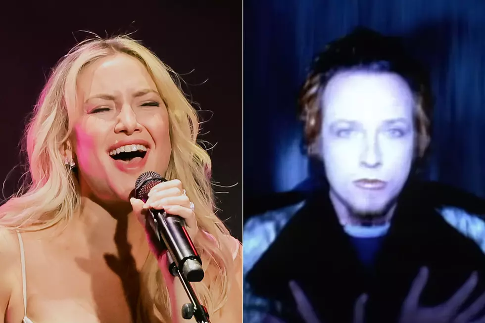 Actress Kate Hudson Covers Classic &#8217;90s Rock Song With Live Band