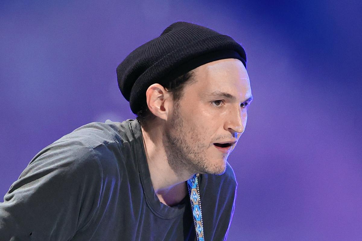 Josh Klinghoffer Sued for Wrongful Death Following Car Accident