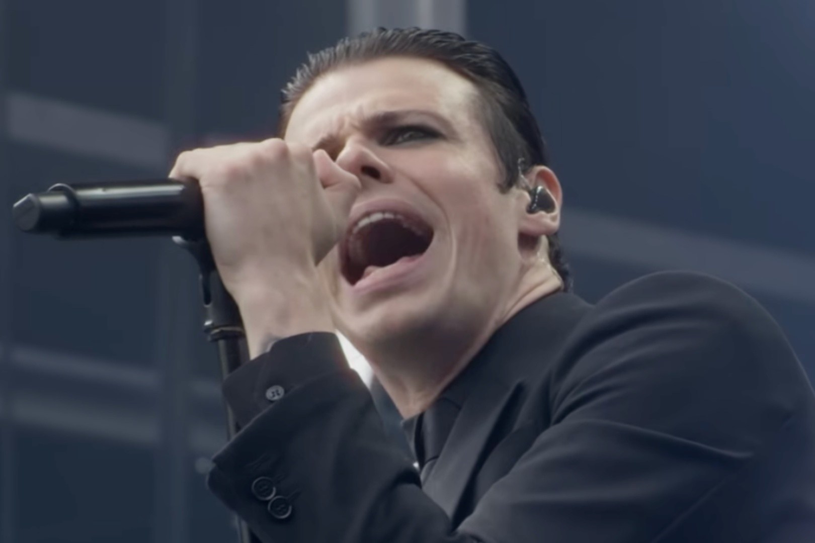 How Yungblud Came to Sing 'Changes' at Ozzy Farewell Show