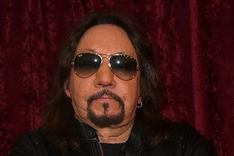 Ace Frehley Honored at Memorial Attended by Ex-KISS Bandmates