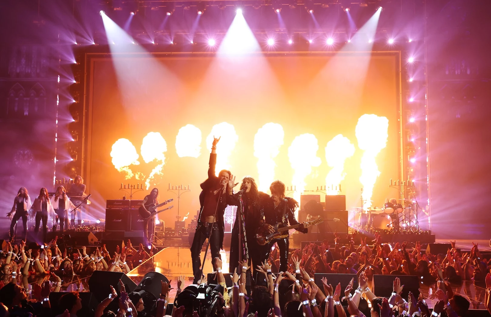 Rock Icons Pay Tribute to Ozzy Osbourne at 2025 MTV VMAs
